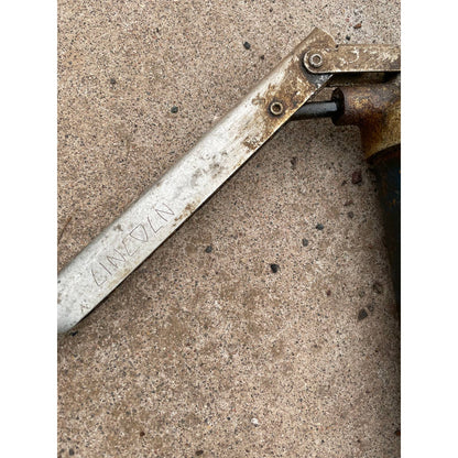 Vintage Lincoln 1169 Series D Grease Gun