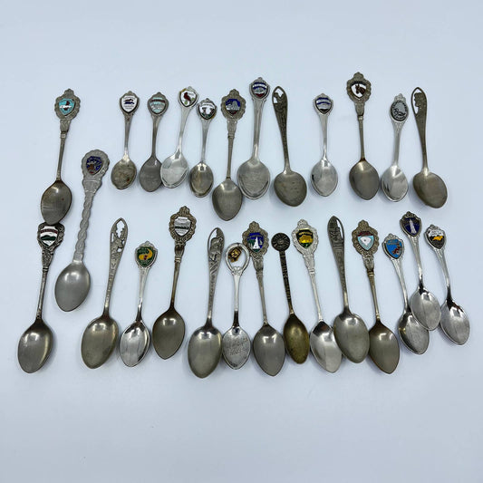 Huge Lot of 28 Vintage Souvenir Spoons TE1