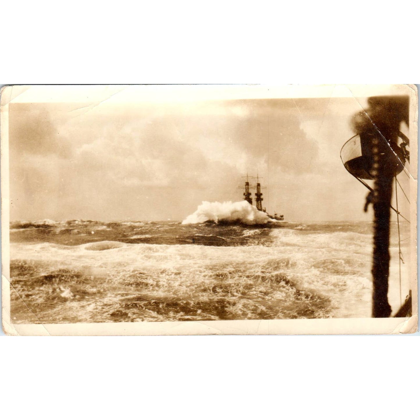 Vintage 3x5 Photo of Navy Battleship At Sea EA3