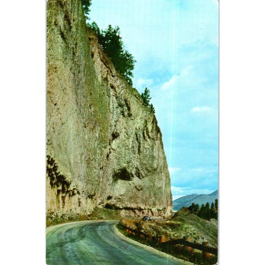 Overhanging Cliff Near Tower Fall Yellowstone Park Original Postcard P2-5