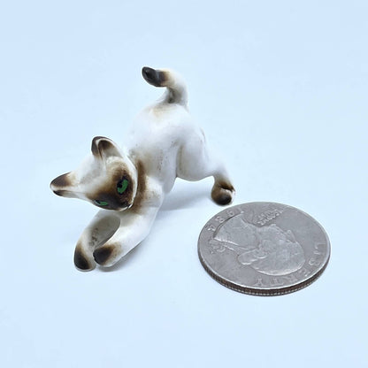 Vintage Miniature Porcelain Siamese Cat/Kitten Green Eye Hand Painted Figure SD7