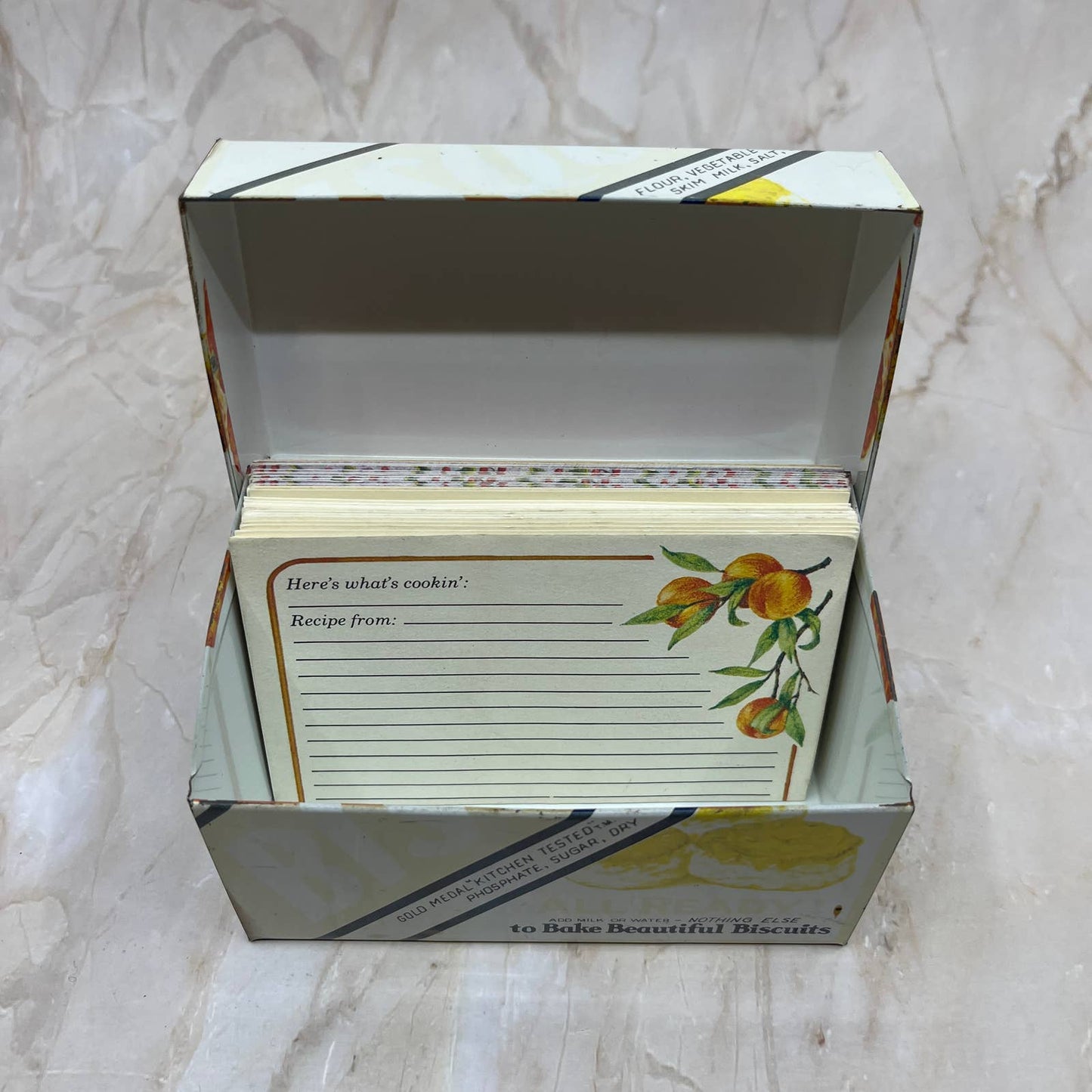 Vintage BISQUICK Tin Metal Recipe Box Holder Advertisement w/ Blank Cards TJ1