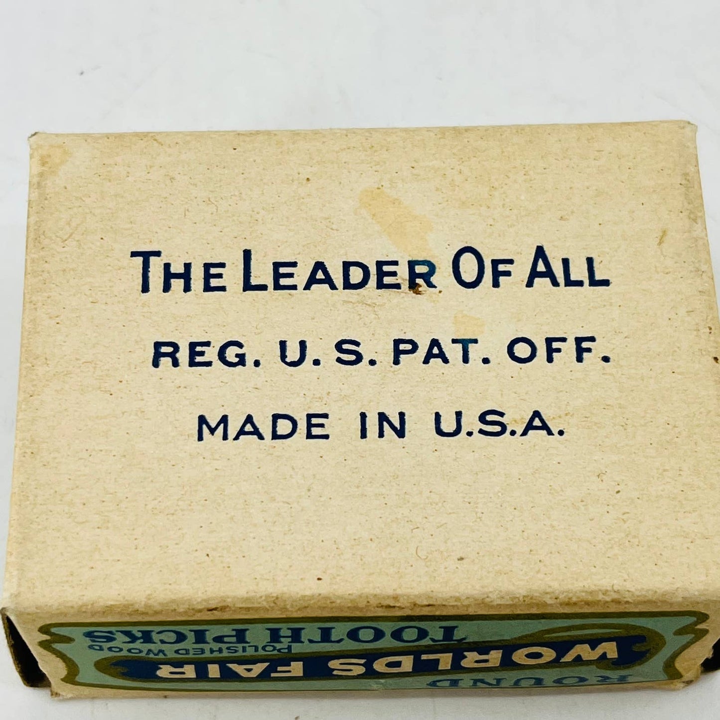 Vintage Full Box of Round World’s Fair Round Polished Toothpicks TC4