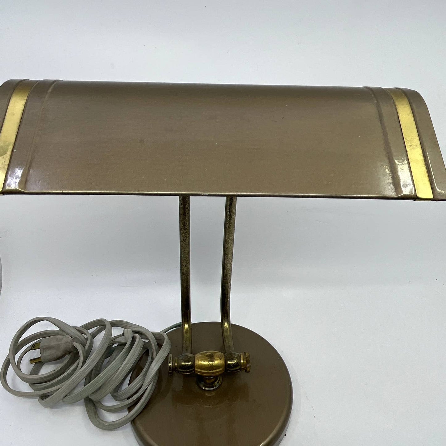 1950s Underwriters Laboratories Industrial Desk Lamp 11” Adjustable WORKS TH2