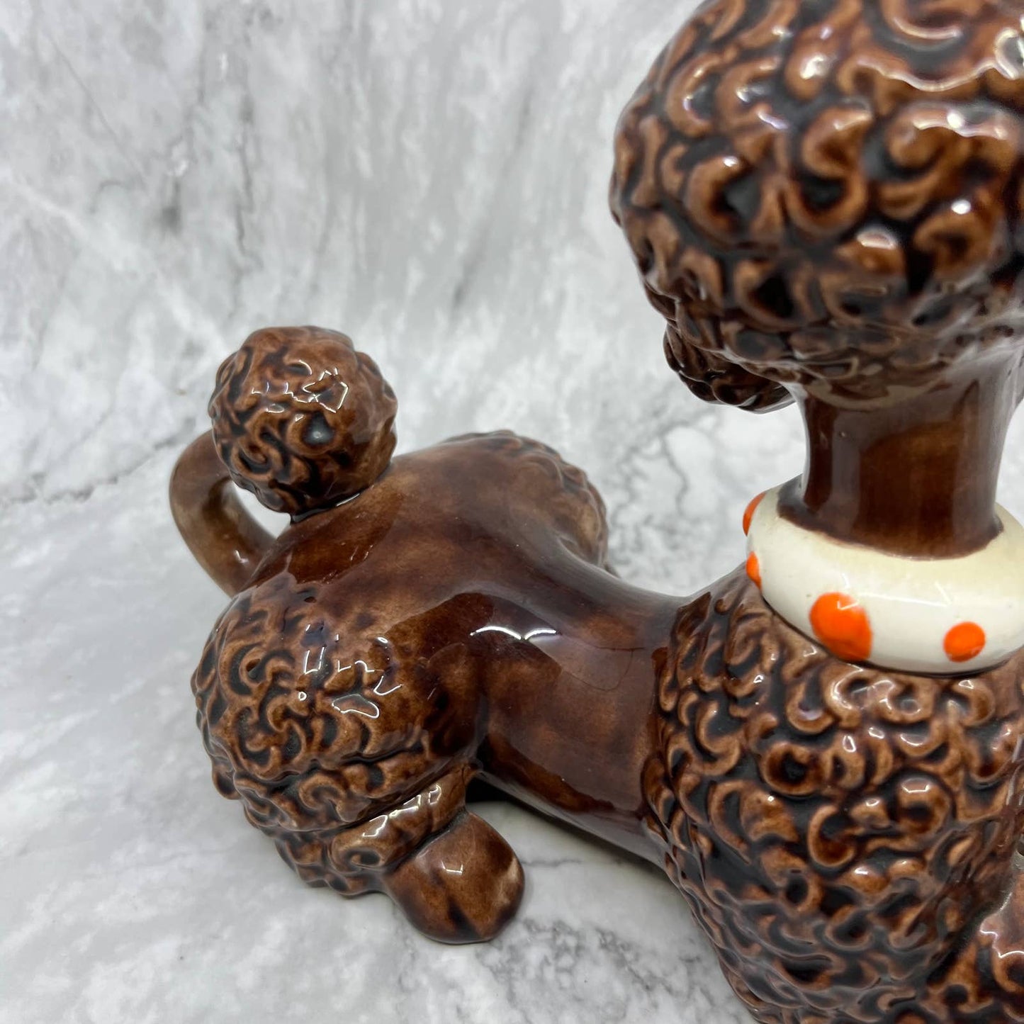 Vintage MCM Gloss Brown Chocolate Poodle Atlantic Mold Porcelain Figure 7x11 TJ2