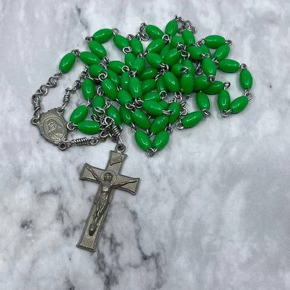 Vintage Rosary With Green Oval Beads Crucifix Sacred Heart Catholic SE8