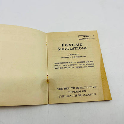 1920s CR Nicholson FIRST AID Pocket Booklet Prudential Insurance Company NJ C8