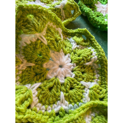 Vintage Crocheted Afghan Blanket Squares Craft Lot (43 Total) TD6