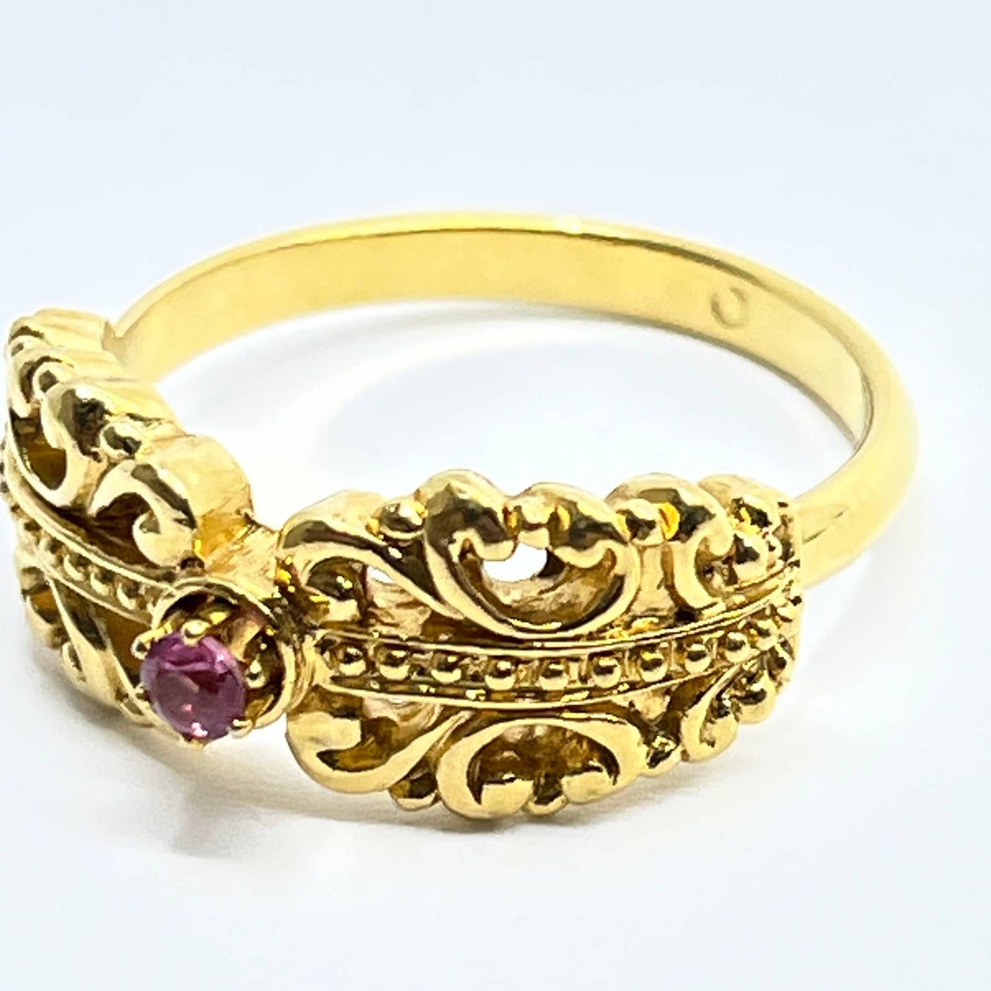 Victorian Edwardian Style Ladies Goldtone Pink Rhinestone Ring Size 8-9 SD5
