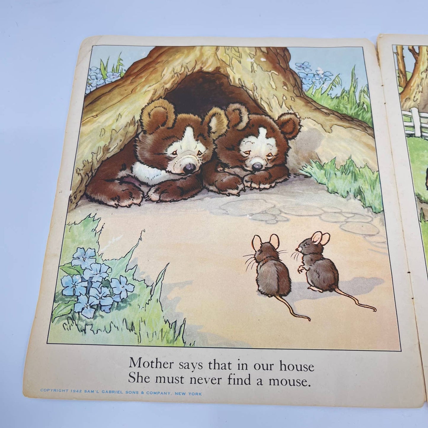 1942 Children's Book "Baby Bears" w/ Adorable Colored Pictures TE1