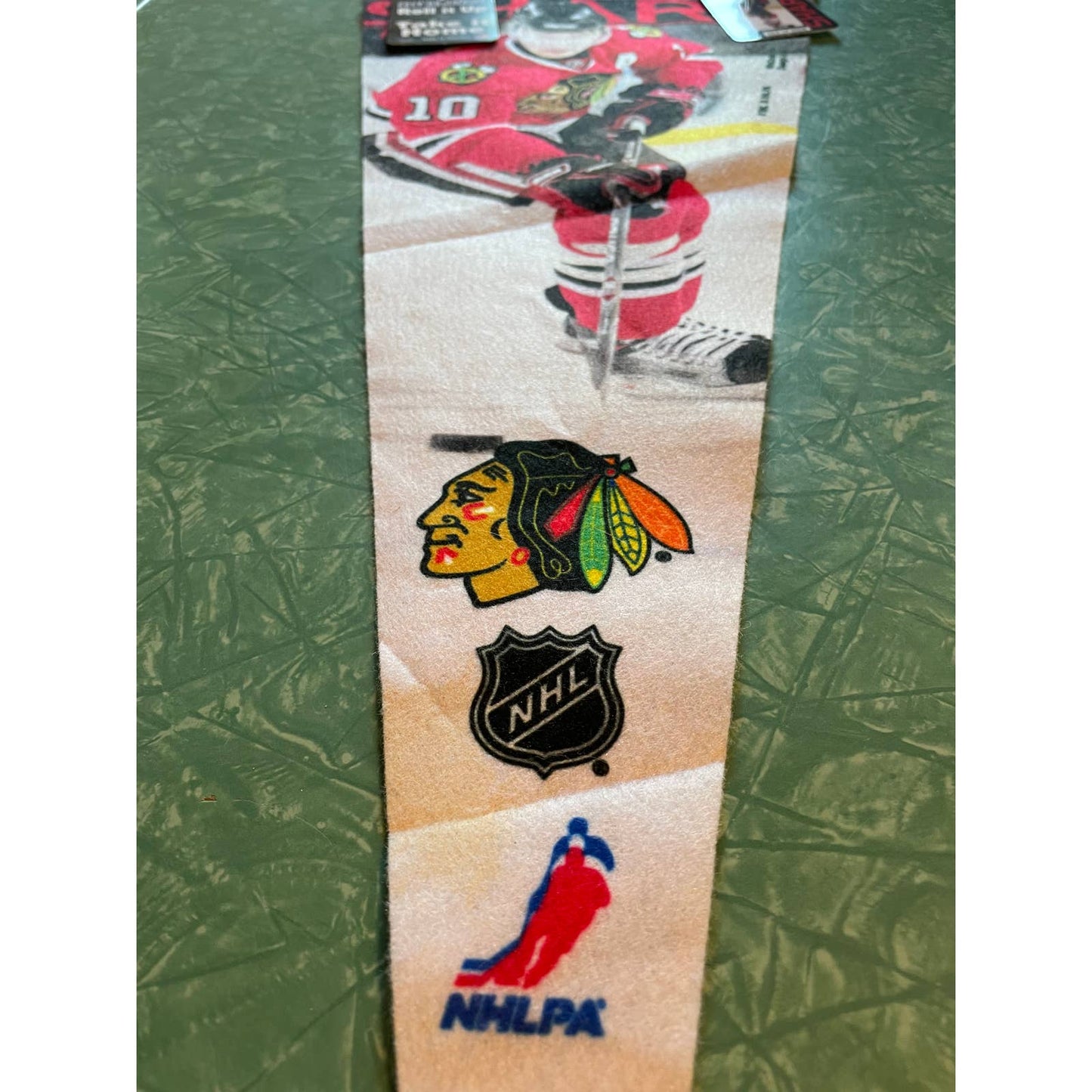 Vintage NHL NHLPA Hockey Chicago Blackhawks Patrick Sharp Felt Pennant Souvenir
