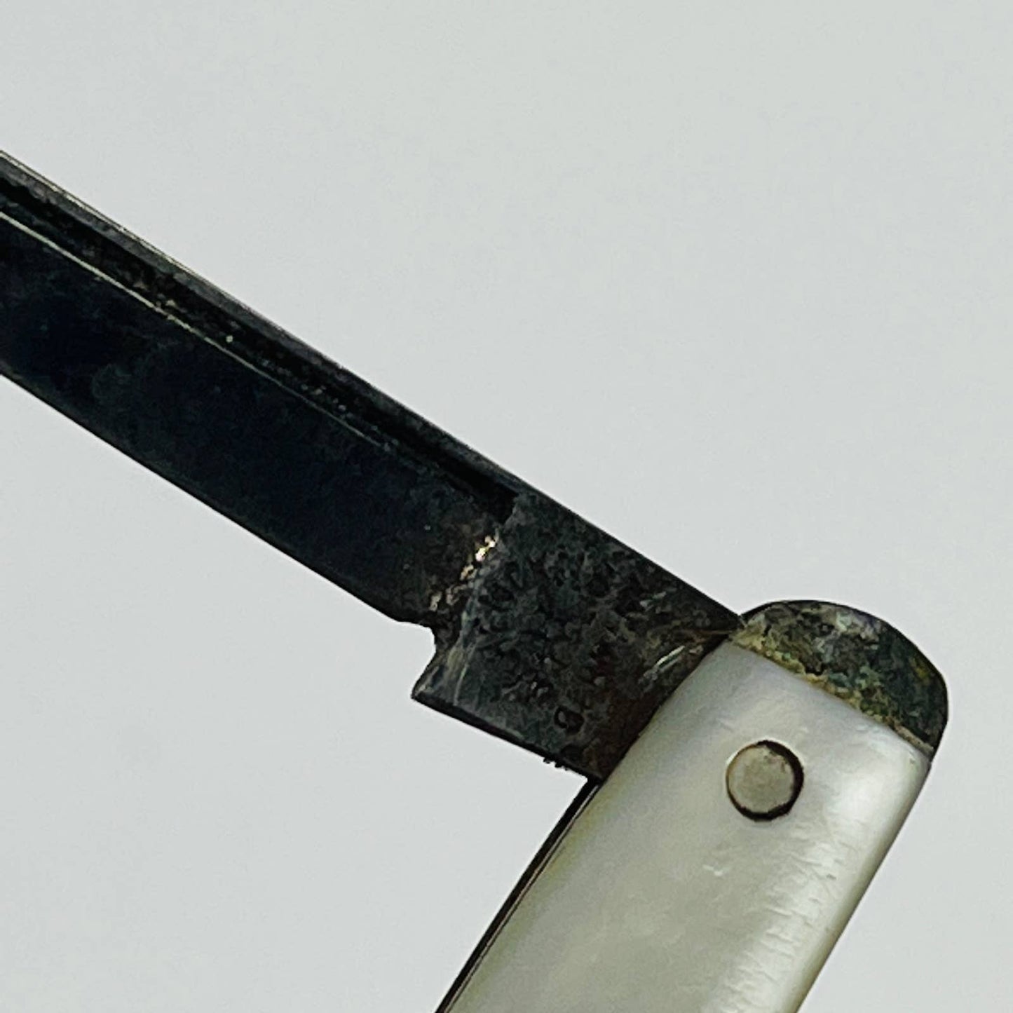 Vintage Henckels Mother of Pearl Pocket Pen Knife Made in Germany 2 1/2”  SC4