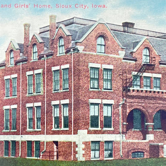 1910s Postcard Boys and Girls Hone Sioux City Iowa  SC9