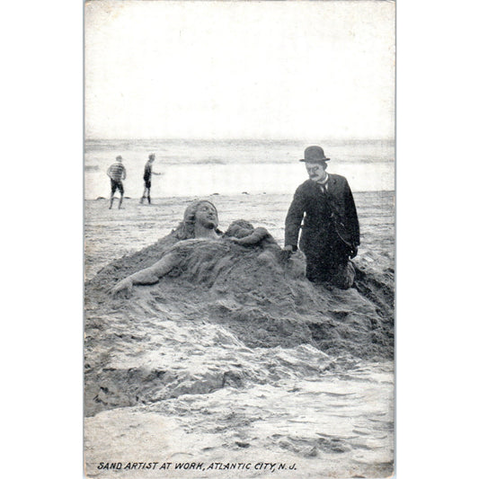 Sand Artist at Work c1910 Atlantic City NJ Original Postcard P2-10