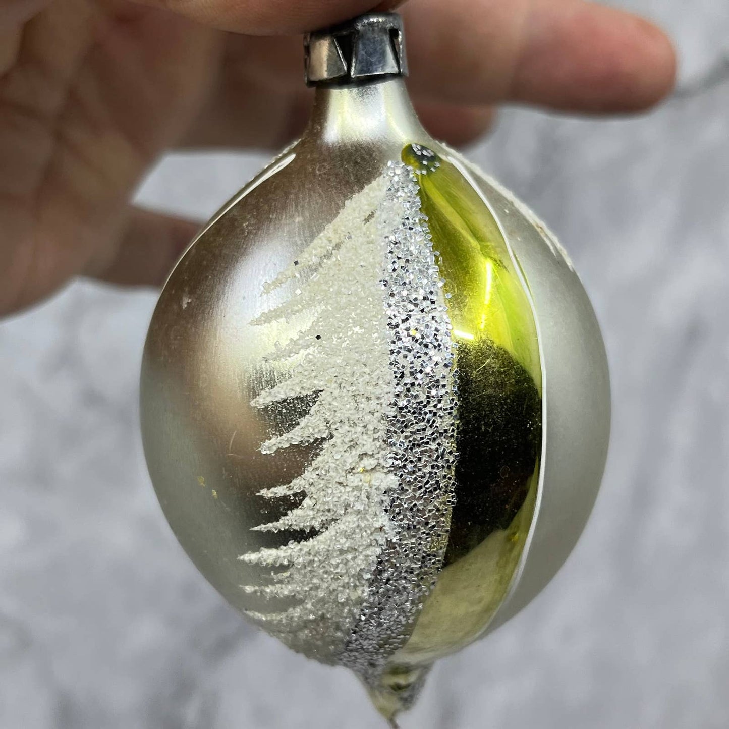 Vintage Lot of 2 Teardrop Mercury Glass Ornaments Multicilor Mica Stencil OT1