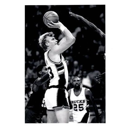 1989 Press Photo Basketball NBA Milwaukee Bucks Jack Sikma 8x10" AD3-6