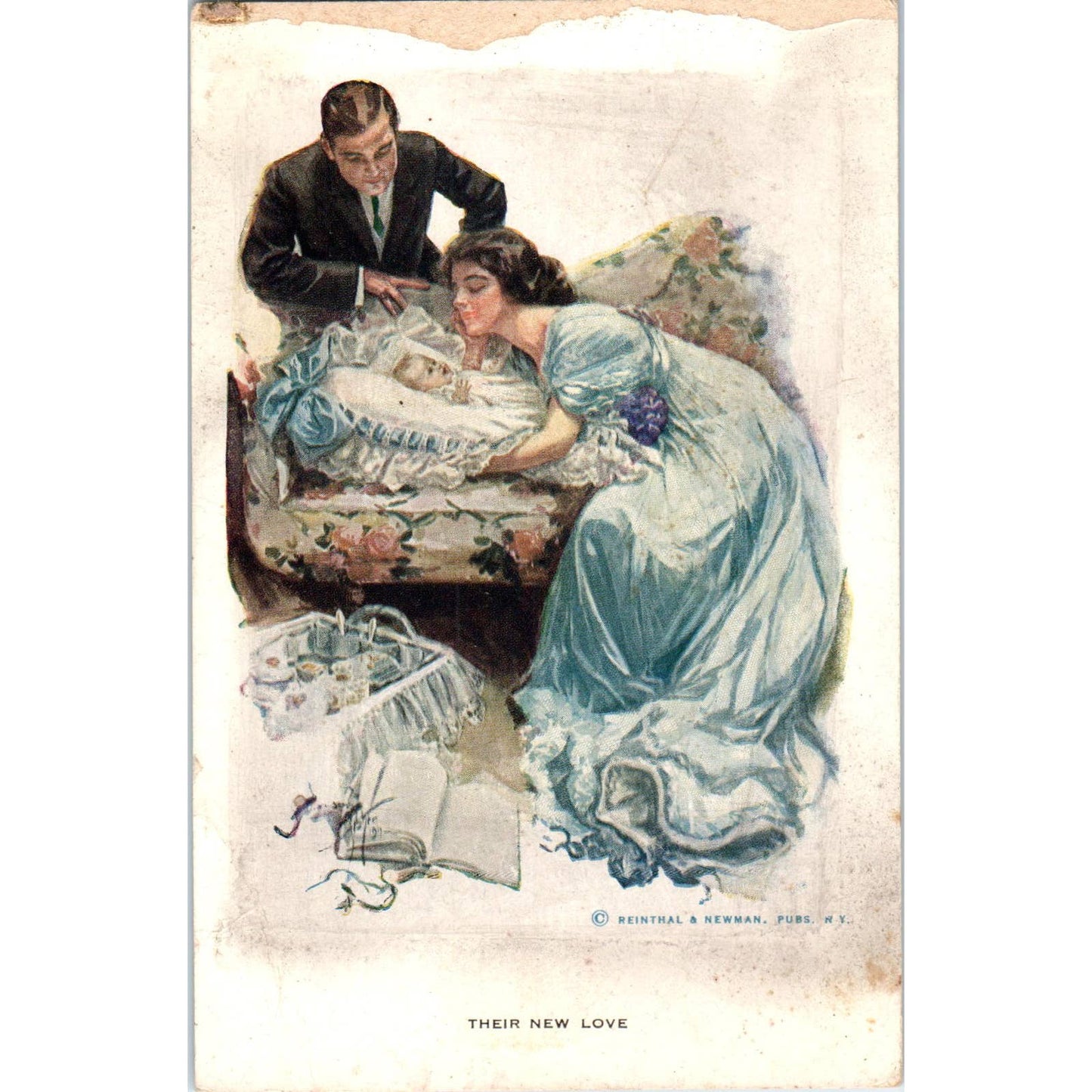 Victorian Couple With Baby c1910 Original Postcard TK1-28