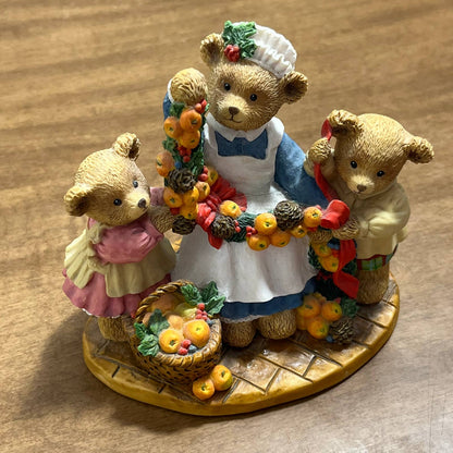 DEPARTMENT 56 UPSTAIRS DOWNSTAIRS BEARS Henry Alice Polly Christmas Garland TA2