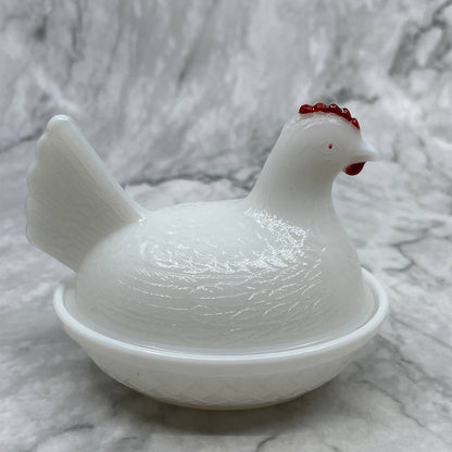 Vintage Hazel Atlas Milk Glass Red On Head Mini Nesting Hen On Nest 4.5” TH3