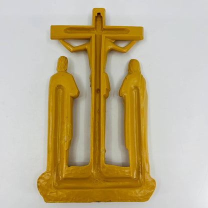 Vintage 1960s RESIN Crucifixion of Jesus Christ Mary Joseph WALL HANGING 7" TD2