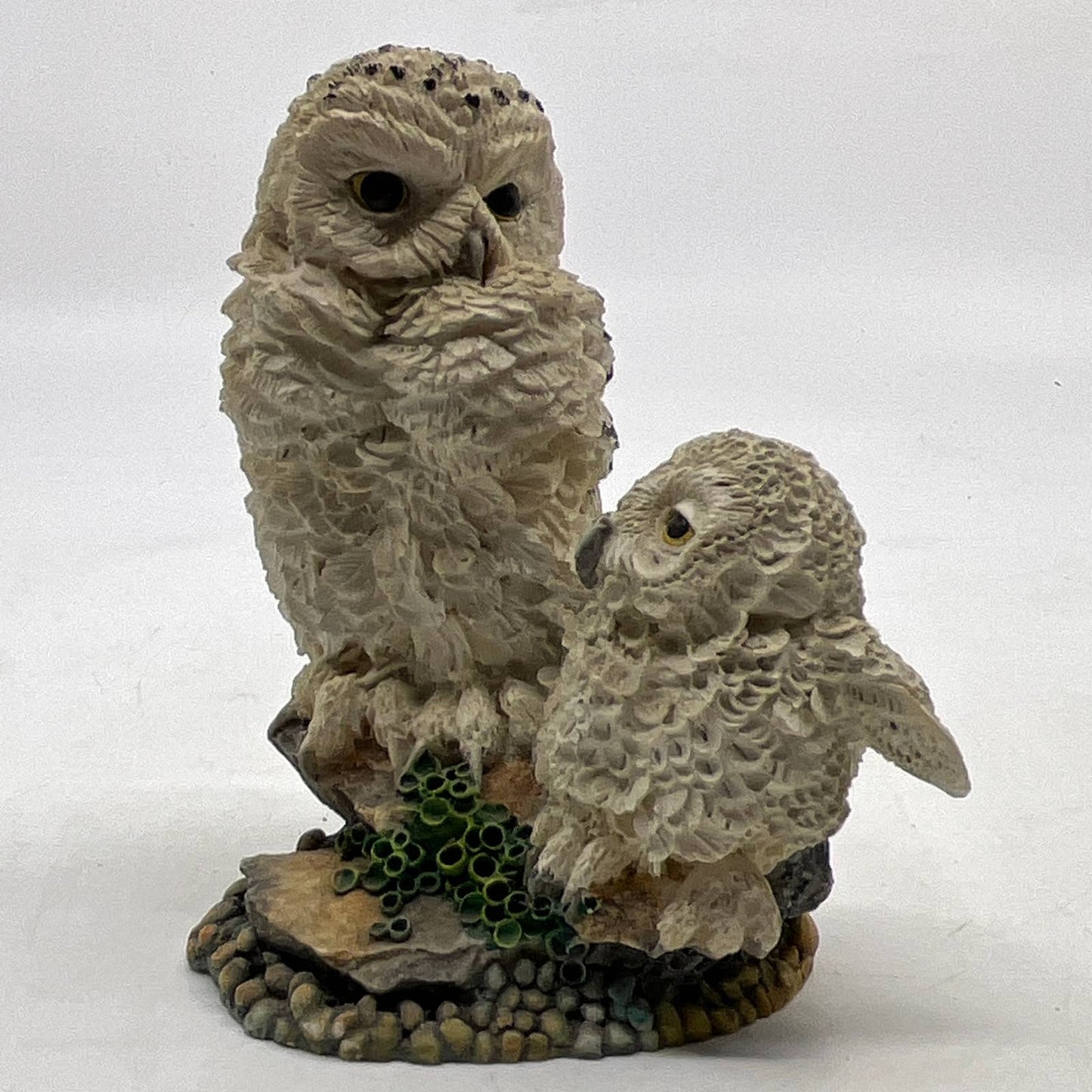 1994 Hamilton Collection "A Watchful Eye" Owl Figurine Russell Willis TI4