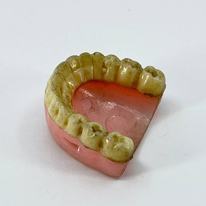 Vintage Cracker Jack Gumball Prize Charm False Teeth Celluloid Premium SD1