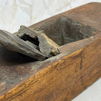 Primitive Handmade Wood Coffin Block Plane Carpenter Woodworking 11” TI7
