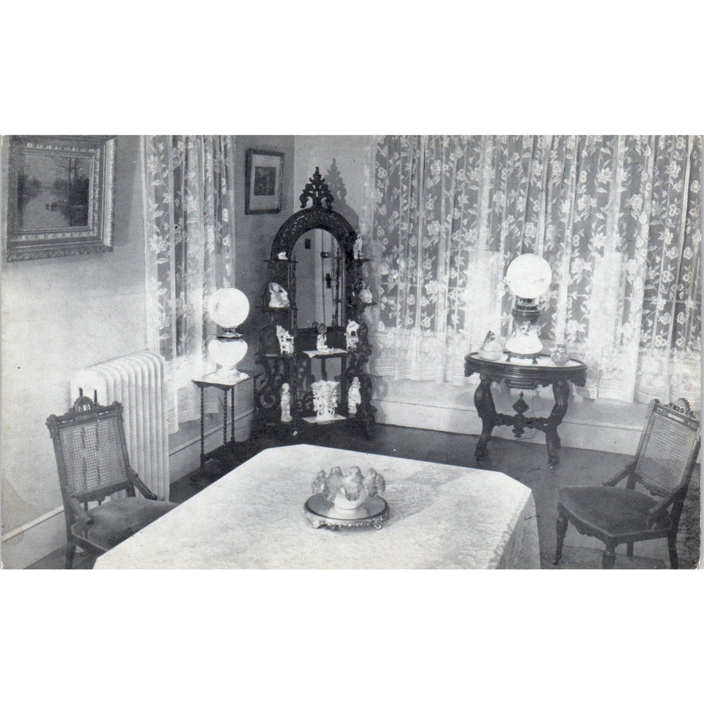 Marene Doll House Mt. Pocono PA Doll Exhibit Original Postcard PB9