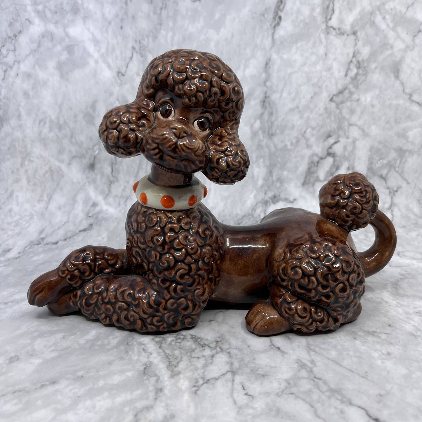 Vintage MCM Gloss Brown Chocolate Poodle Atlantic Mold Porcelain Figure 7x11 TJ2