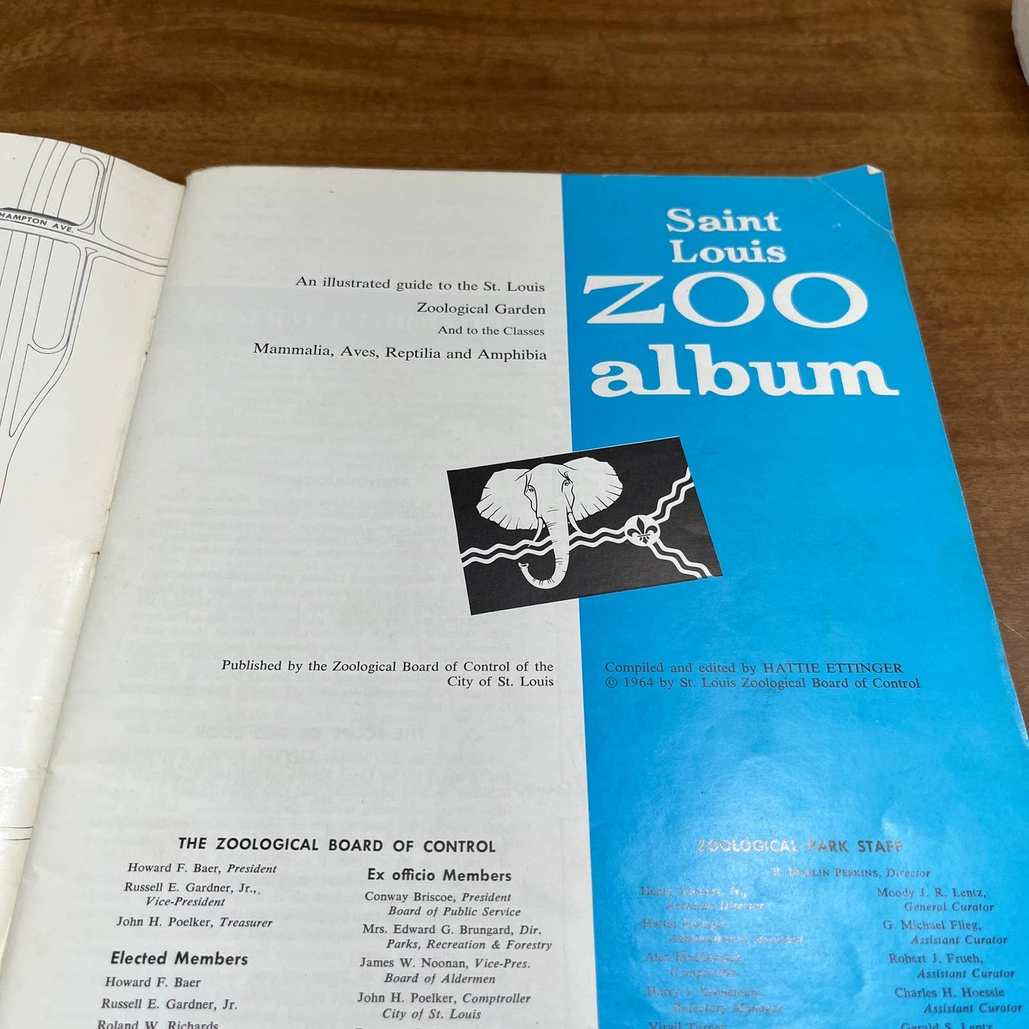 Vintage 1966 St. Louis Zoo Album A2