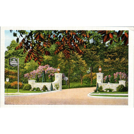 Vintage Postcard Harding Sanitarium Entrance Worthington OH TD8-O2