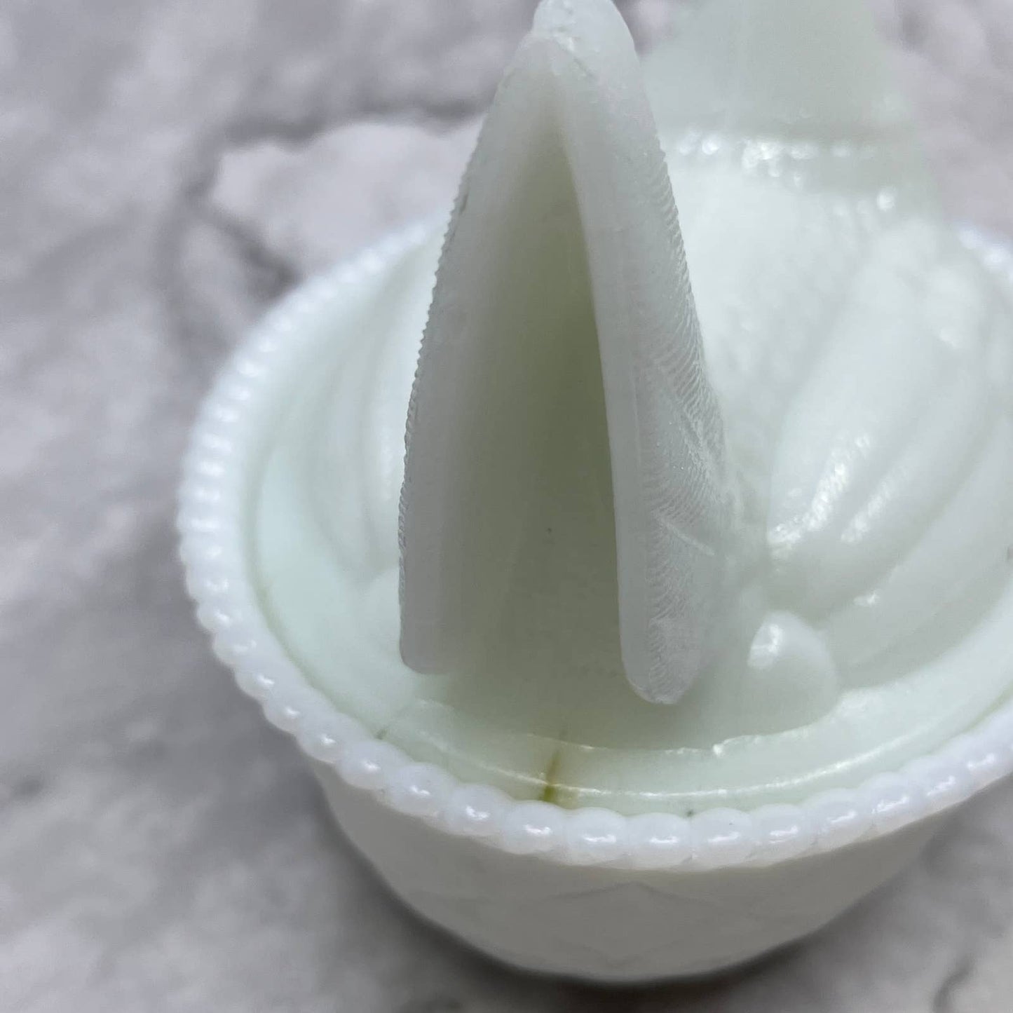 Westmorland Milk Glass Hen on Nest With Turned Head Woven Basket 5 1/2" Long TJ3