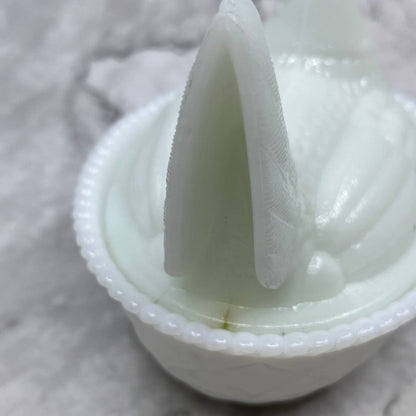 Westmorland Milk Glass Hen on Nest With Turned Head Woven Basket 5 1/2" Long TJ3
