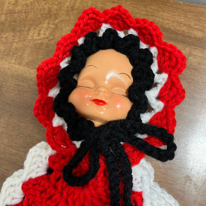 Vintage 1960s Crocheted Plastic Doll Face Pot Holders Red Black White TH6