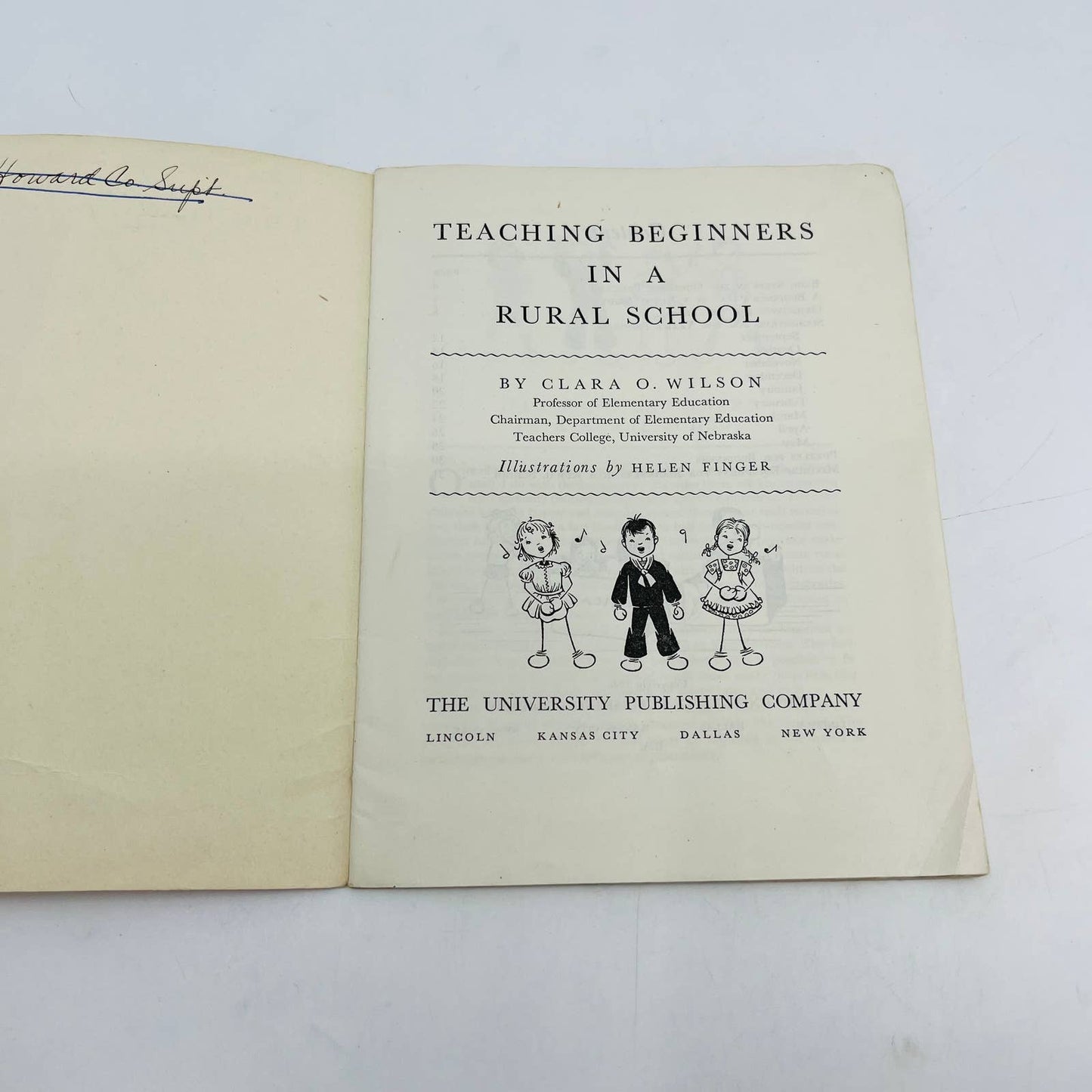 1946 Teaching Beginners in a Rural School Clara Wilson University Nebraska SA7