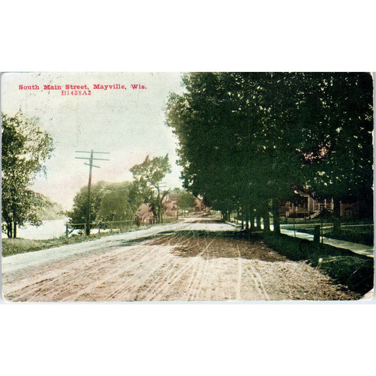 South Main Street Mayville Wisconsin 1911 Original Postcard TJ9-P3