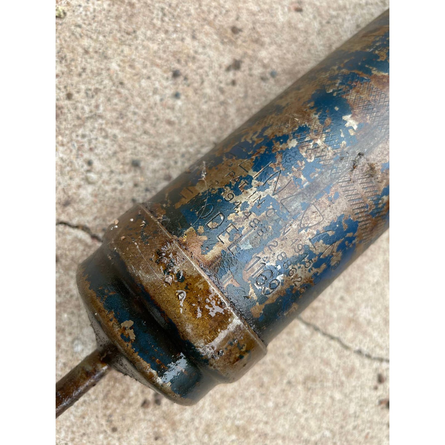 Vintage Lincoln 1169 Series D Grease Gun