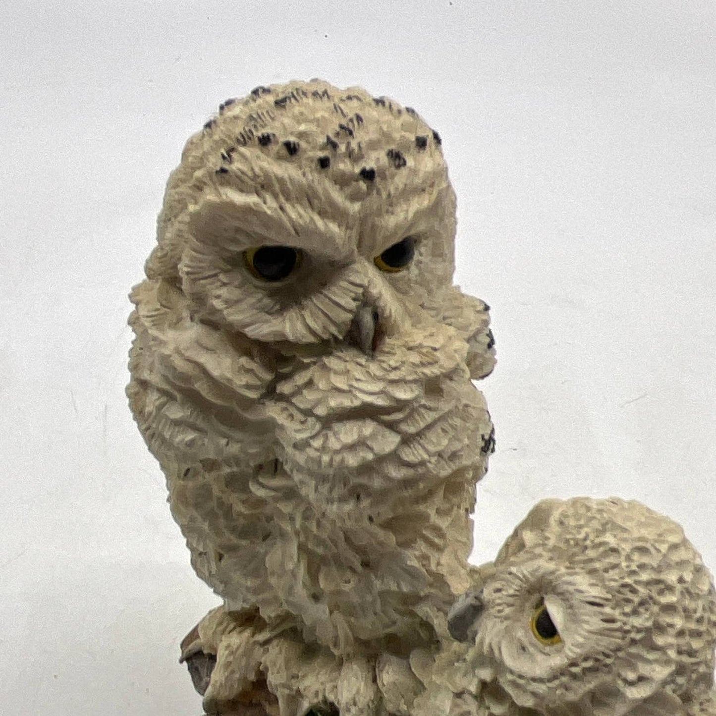 1994 Hamilton Collection "A Watchful Eye" Owl Figurine Russell Willis TI4