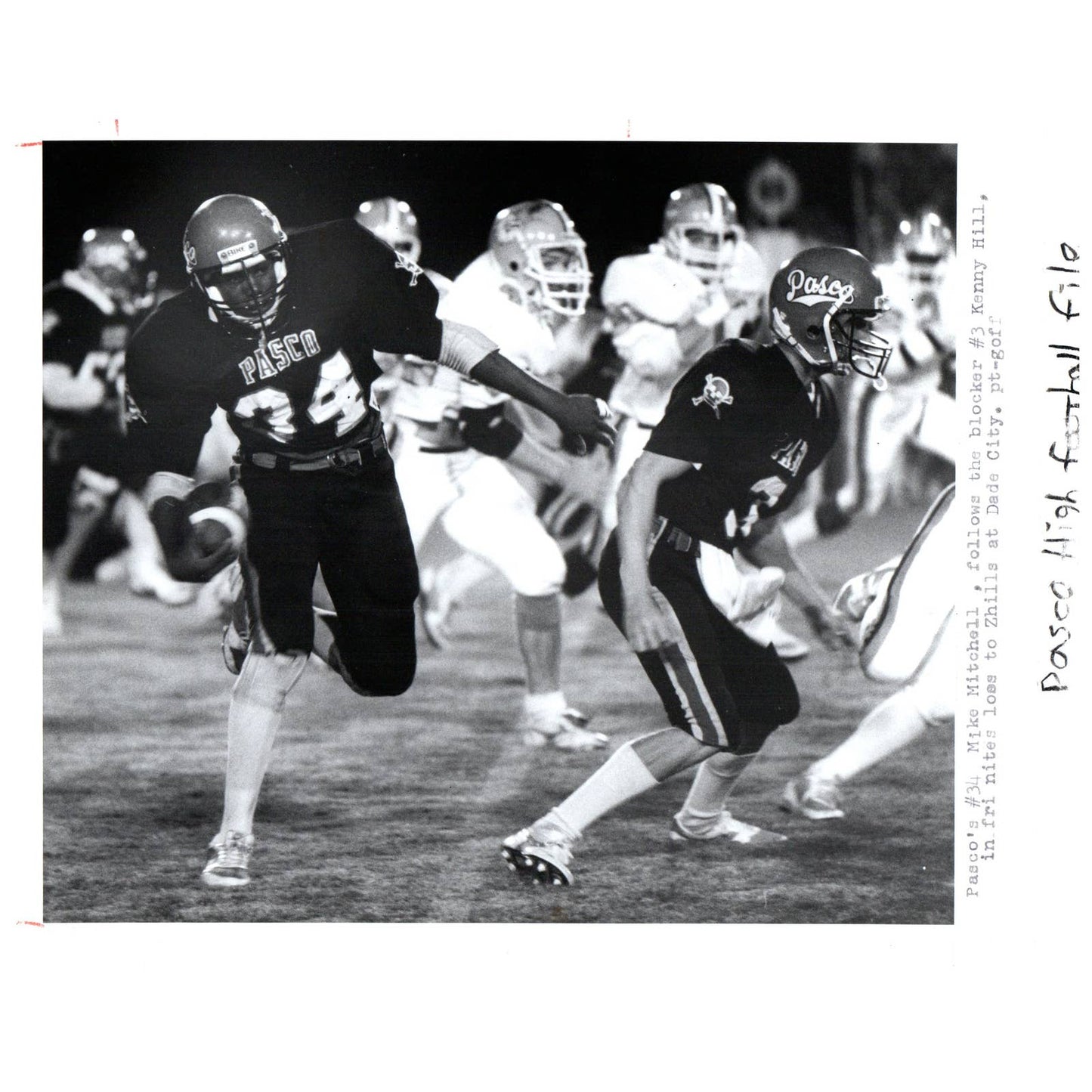1987 Press Photo Football Pasco High School Mike Mitchell & Kenny Hill 8x10" AD3