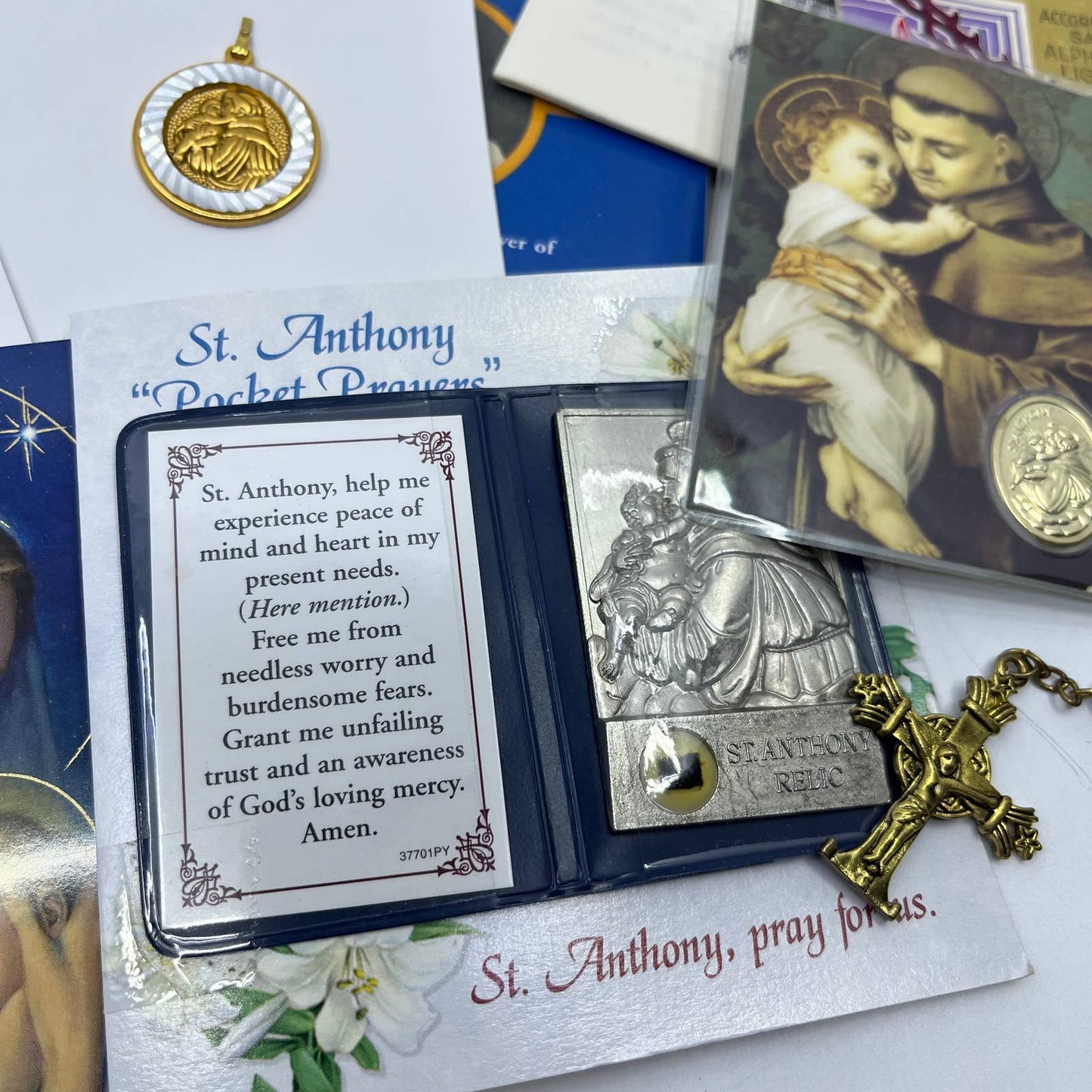 Huge Lot of Vintage Catholic Ephemera Relics Books & More SG5-6