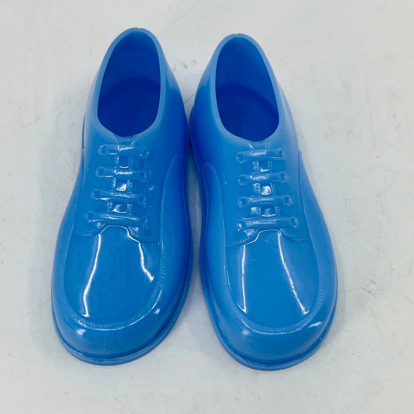 Vintage Set of 2 Blue/Purple Plastic Tennis Shoes for Dolls or Crafts 4” TC4