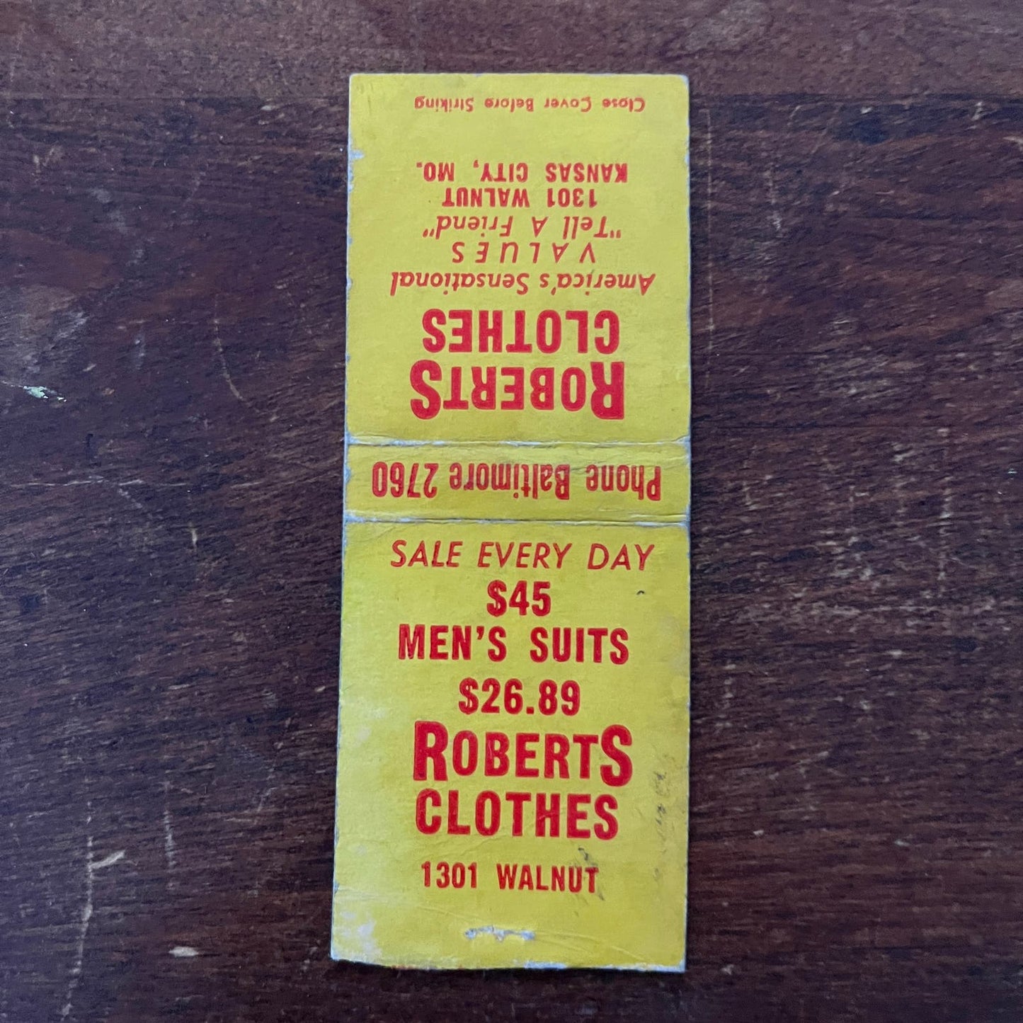 Roberts Clothes Kansas City MO Advertising Matchbook Cover SB3-M2