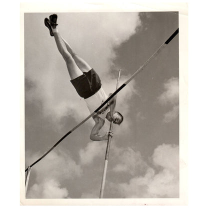1957 Original Press Photo Track Pole Vault Don Zoller Manatee 8x10" AD2