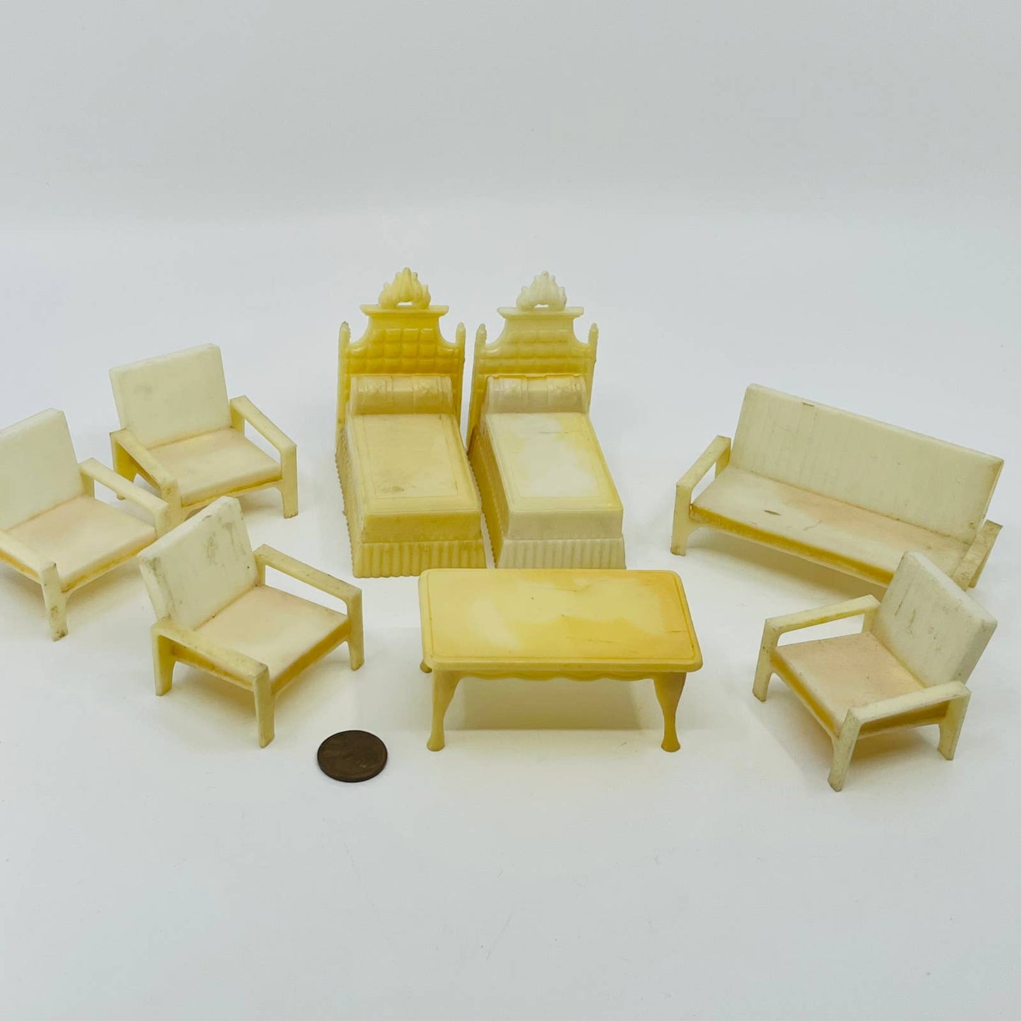 1950s MCM Dollhouse Furniture Celluloid Set Beds Chairs Table Couch Sofa 8pc TD9