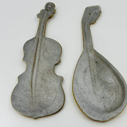 VTG Orange Cast Aluminum VIOLIN MANDOLIN Metal Kitchen Decor Wall Hanging 9” TB7