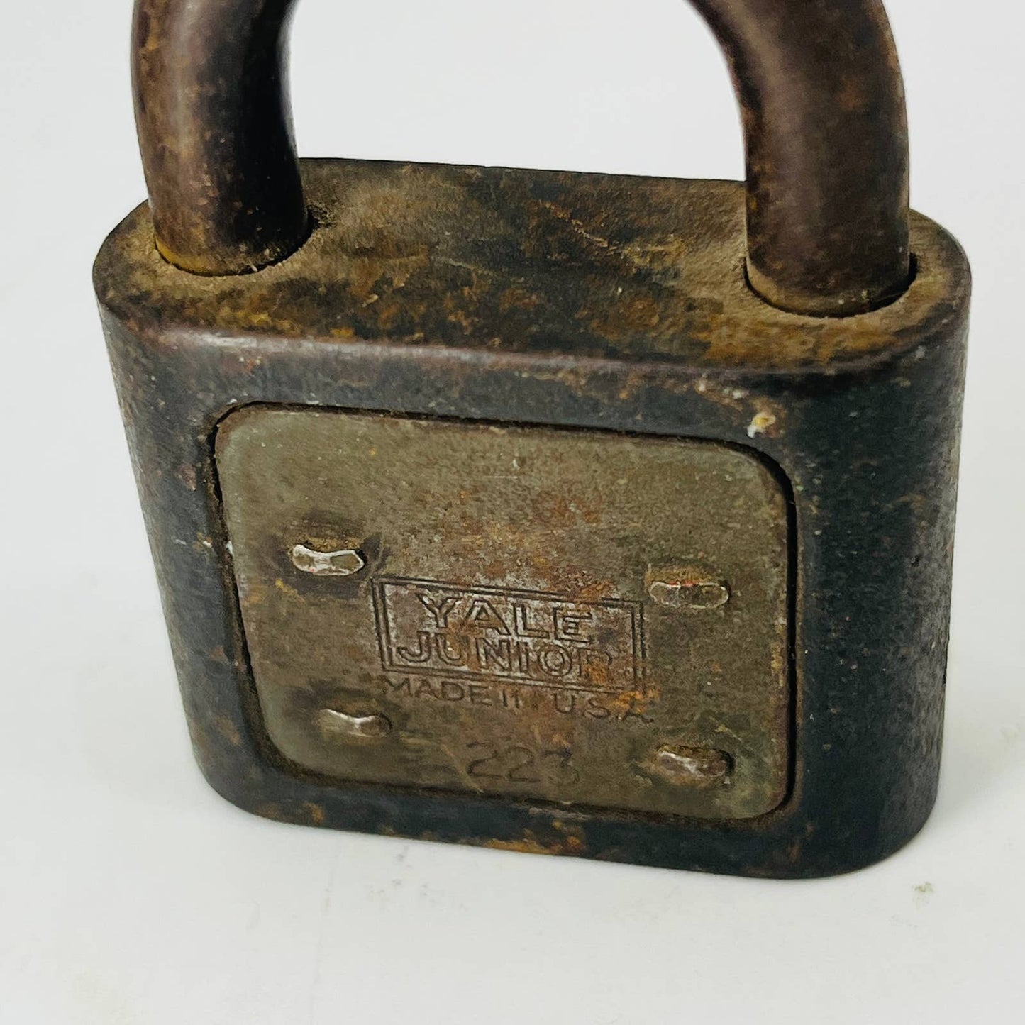 Vintage Art Deco Yale & Towne Yale Junior 223 5 Lock Padlock No Key SA8-4