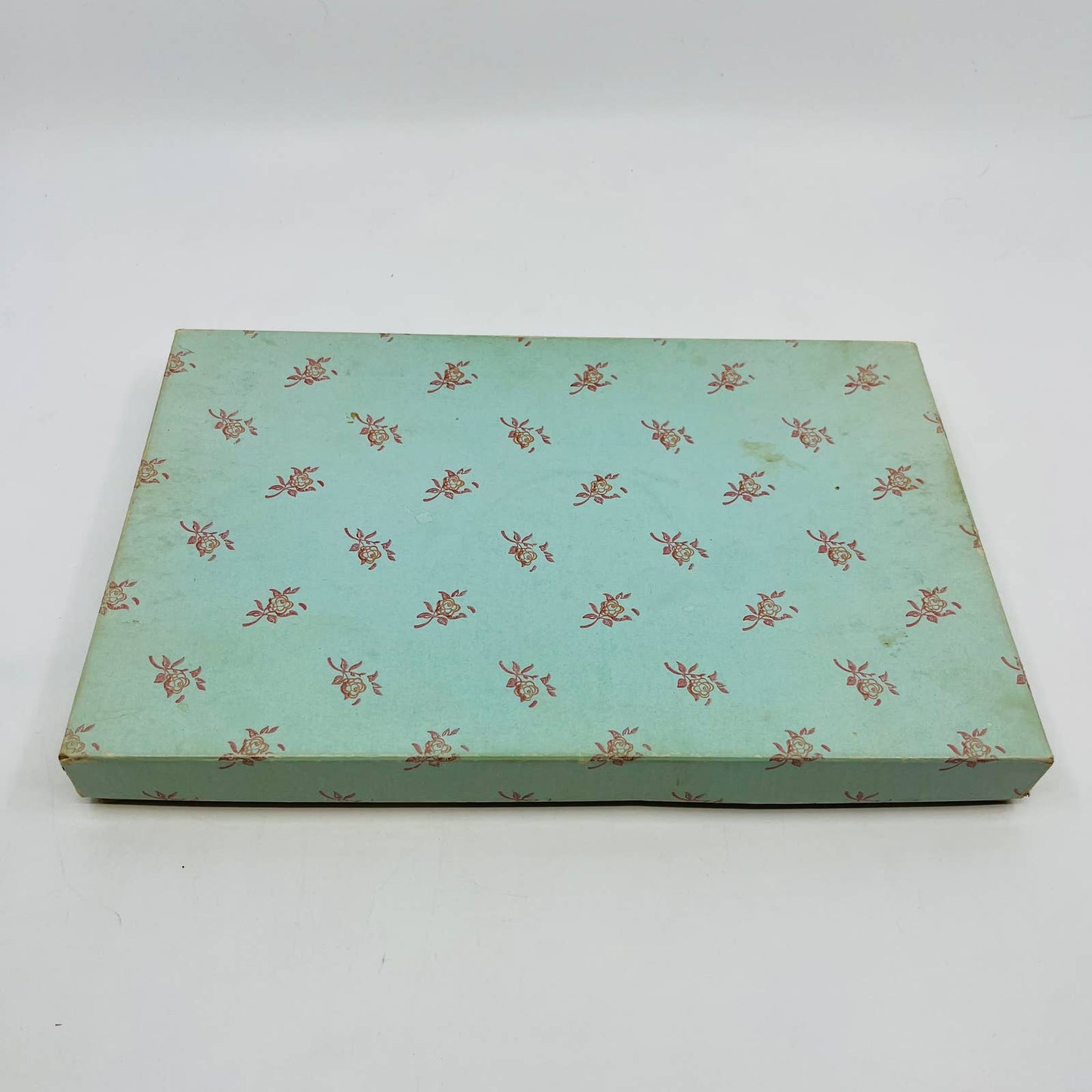 Vintage Blue and Pink Gift Box 7 x 11 x 1 TD7