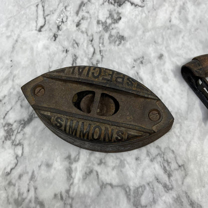 Antique Simmons Special Sad Iron with Wood Handle 6.5” TJ6