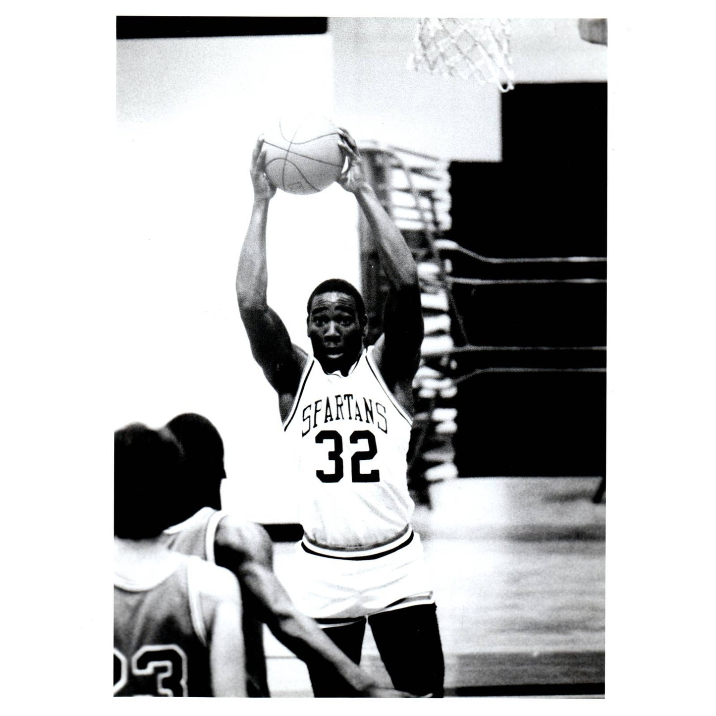 1983 Press Photo Basketball Rodney Dillard Lakewood Spartans 8x10" AD3