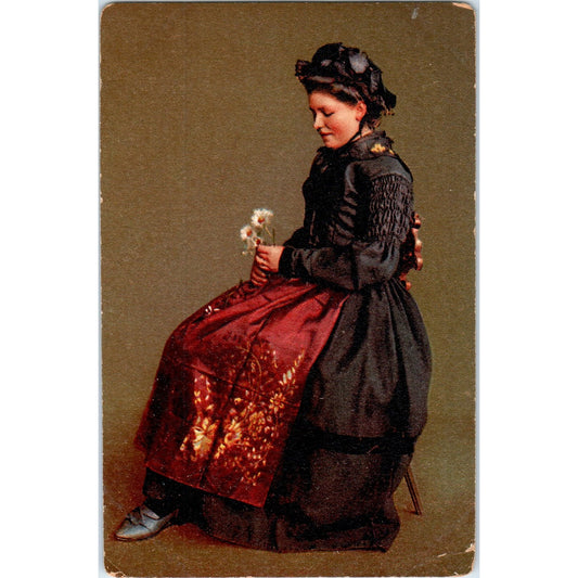 Germany Graubünden. Woman from Brigels. c1910 Original Postcard P1-13